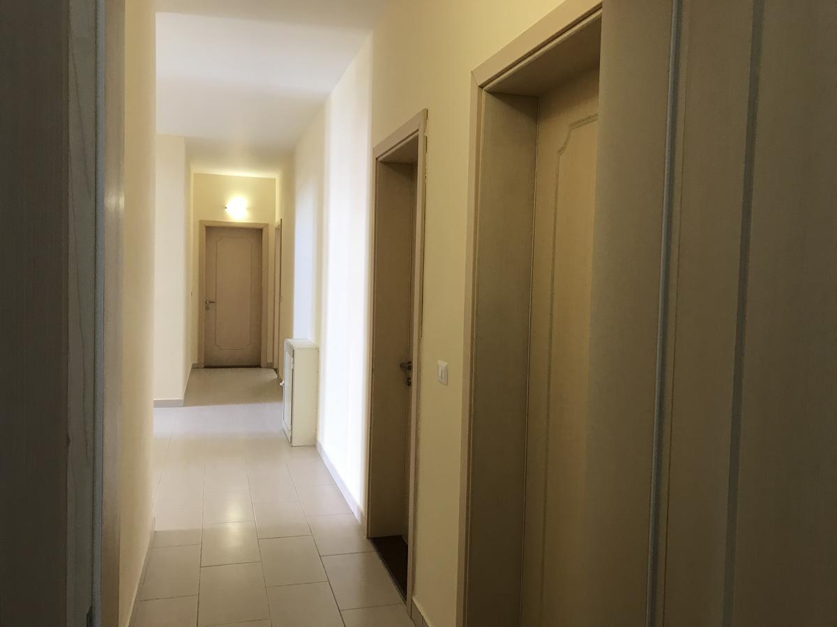 Apartment Velipoja Apartments *